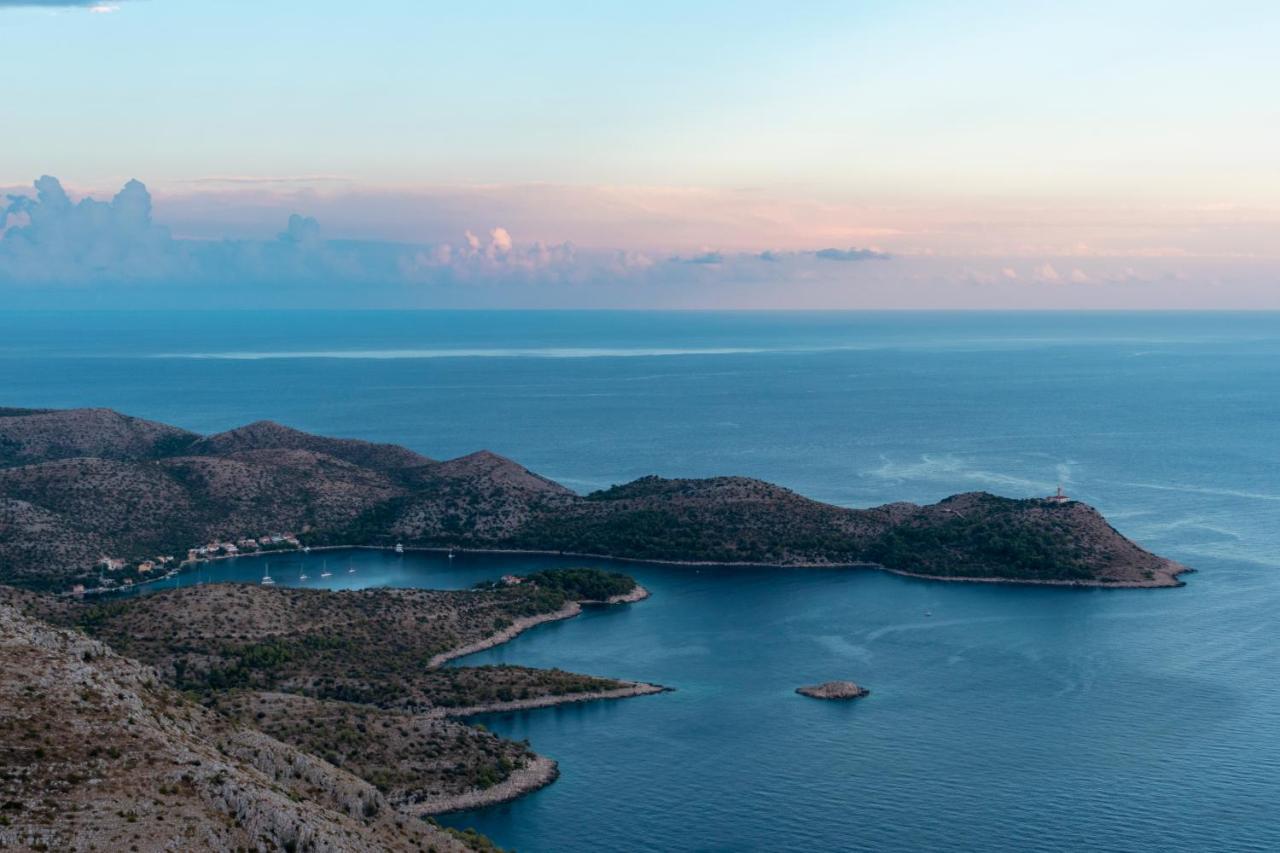 Villa House Antica Lastovo Esterno foto