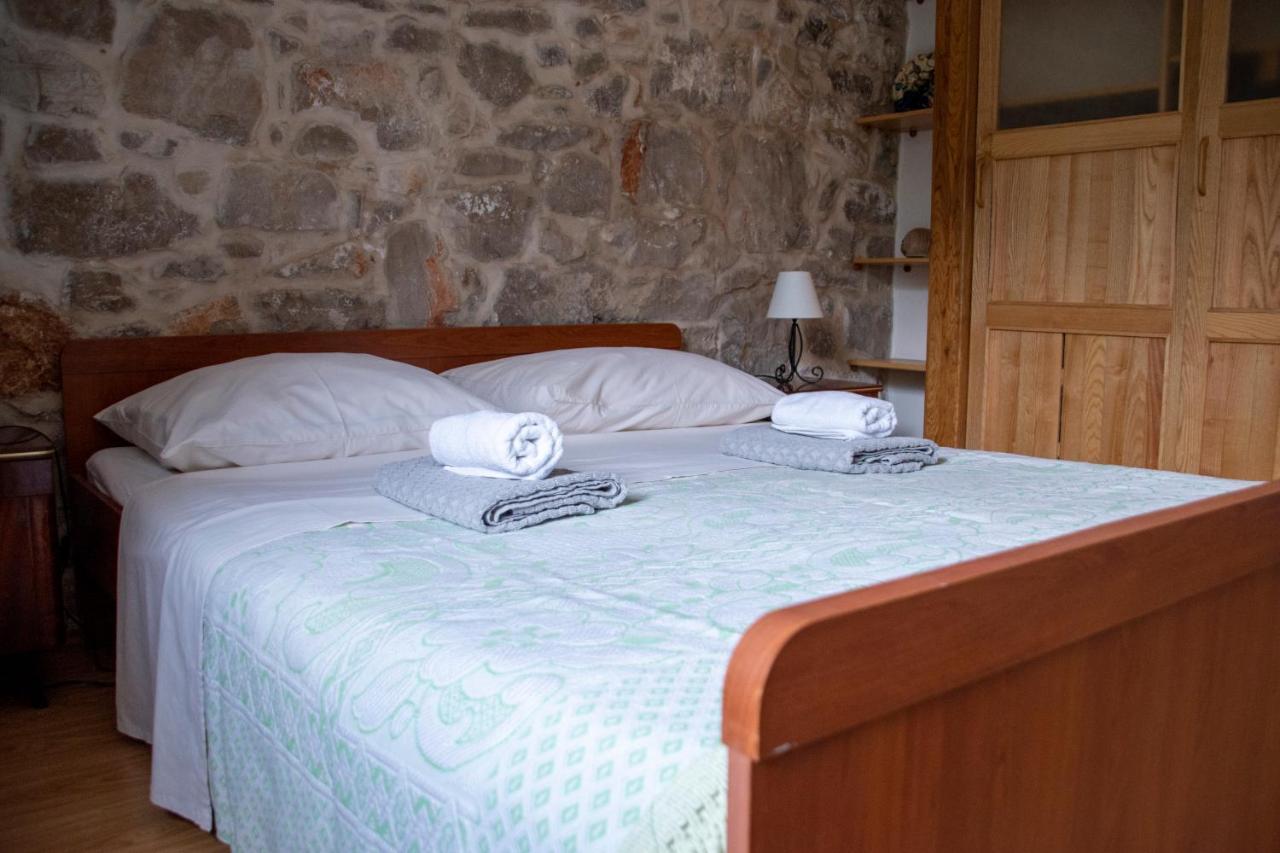 Villa House Antica Lastovo Esterno foto